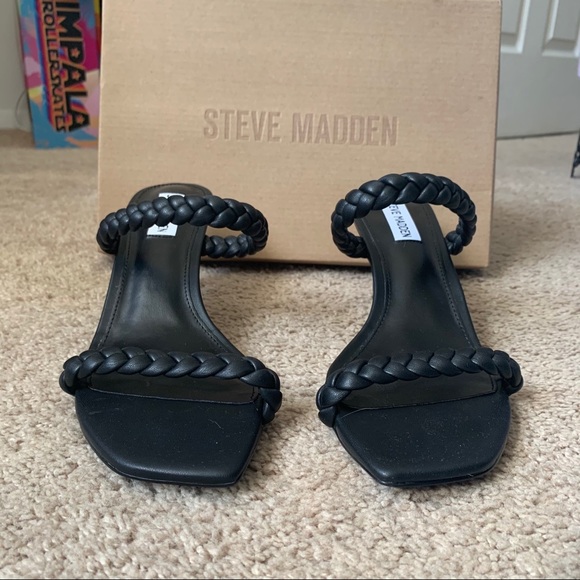 NWT Steve Madden Braided Heels - Picture 5 of 6
